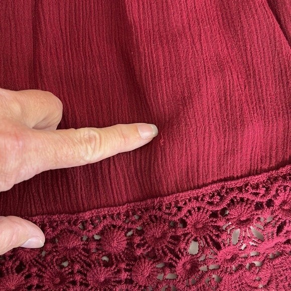 Forever 21 Burgundy Lace Romper 3/4 Sleeves Size Small - Picture 10 of 11